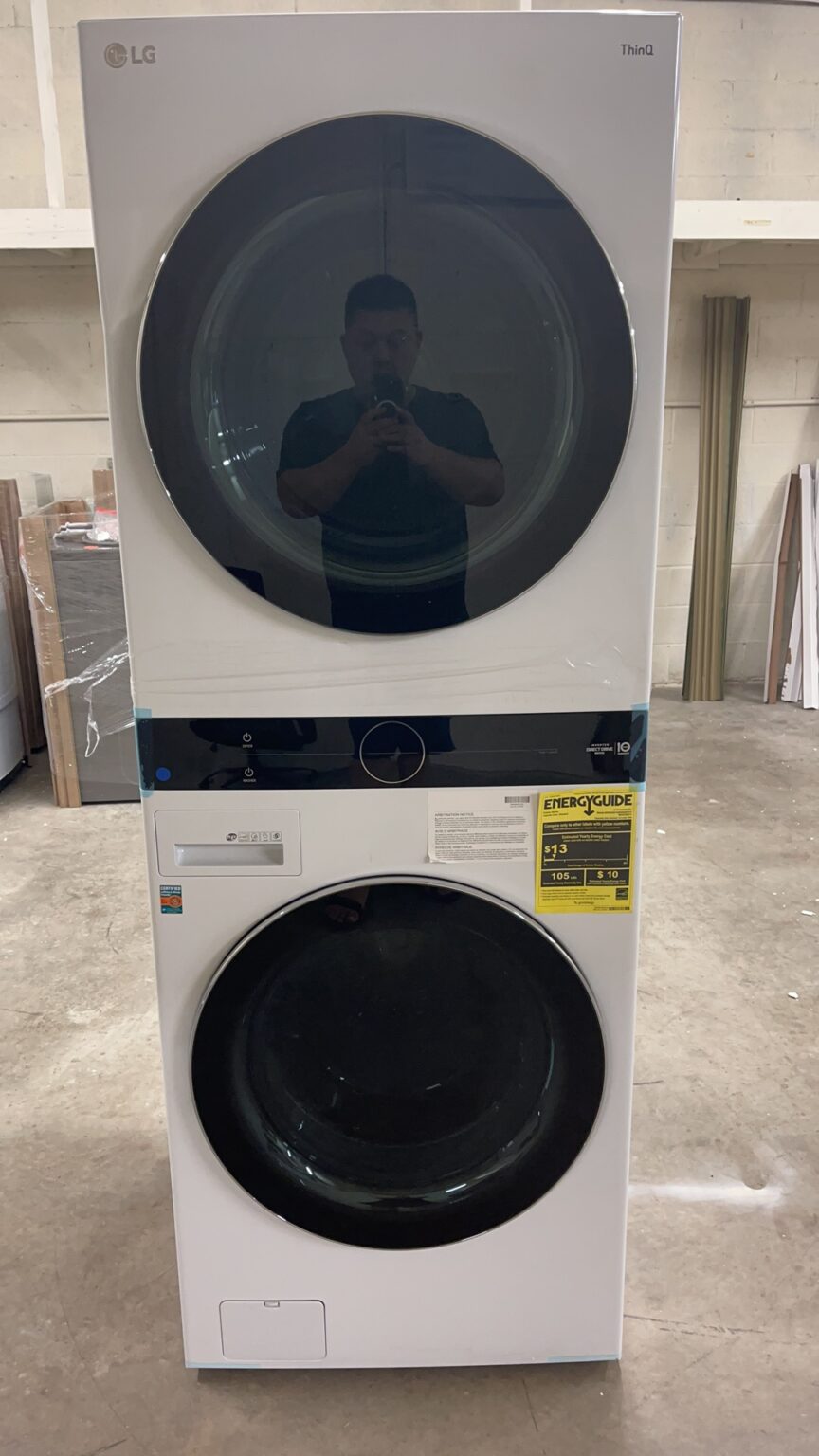 Single Unit Front Load LG WashTower™ with Center Control™ 4.5 cu. ft