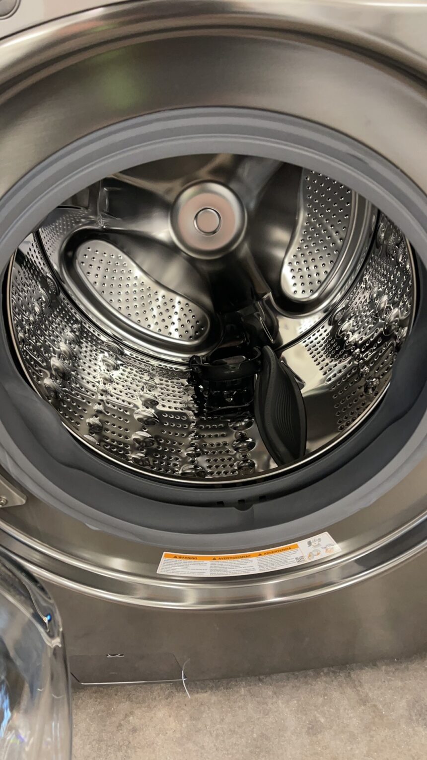 4.5 cu. ft. Ultra Large Capacity Smart wifi Enabled Front Load Washer